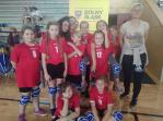 UKS „Karolinka” na Turnieju Pi�ki Siatkowej 2017 w K�tach Wroc�awskich